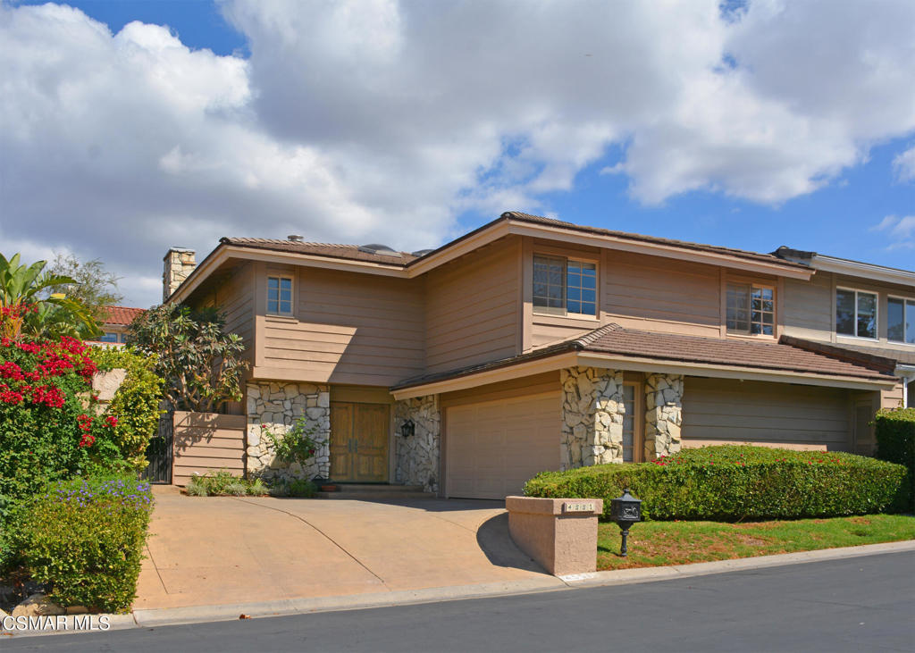 Ben Johnson Fairway NR-745 - 745 - Residential Lease