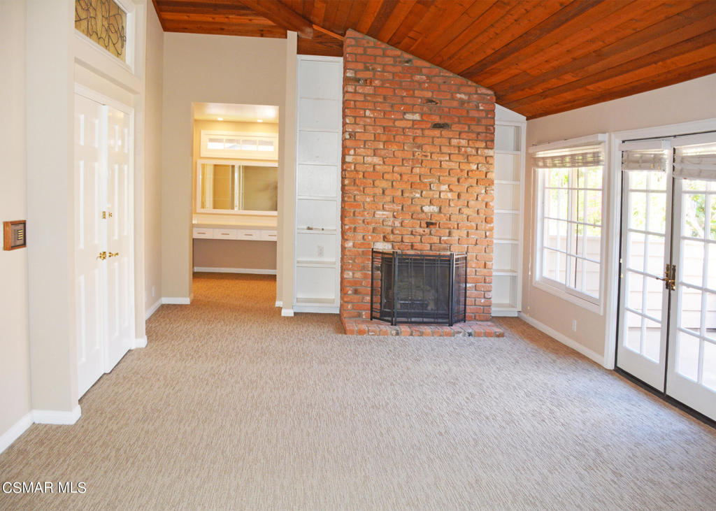 Ben Johnson Fairway NR-745 - 745 - Residential Lease