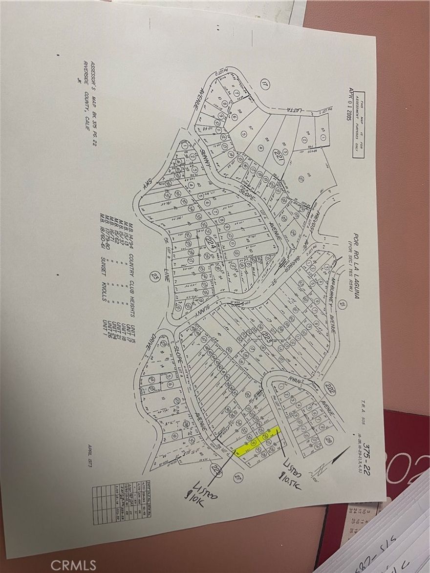 A small lot located in the Country Club Heights area. Great for future investment. Buyer and Buyers agent to verify all information with the City Planning Department.
