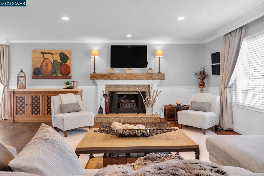2216 SAN MIGUEL DRIVE