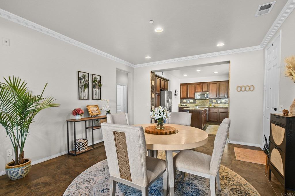 2233 Capistrano Way