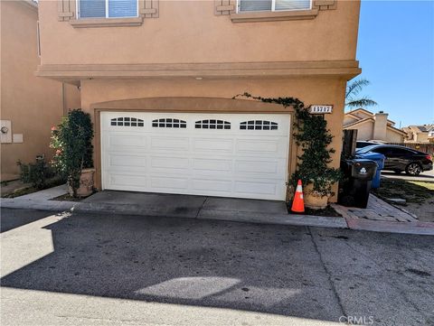 13717 Deane Lane Sylmar CA 91342