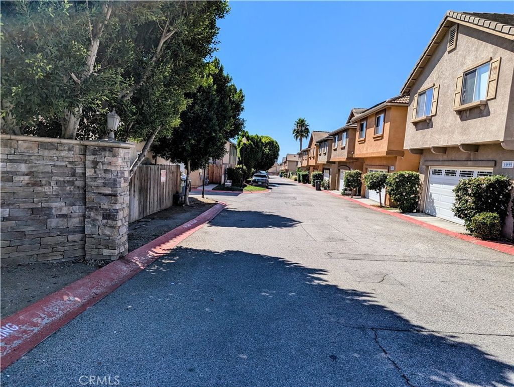 Photo of 13717 Deane Lane, Sylmar, CA 91342 (MLS # SR25242316)