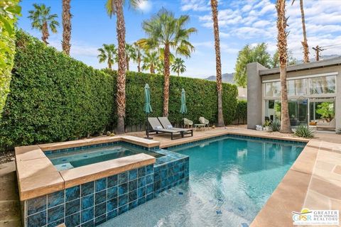 Photo of 641 Dunes Court, Palm Springs, CA 92264 (MLS # 26641331PS)