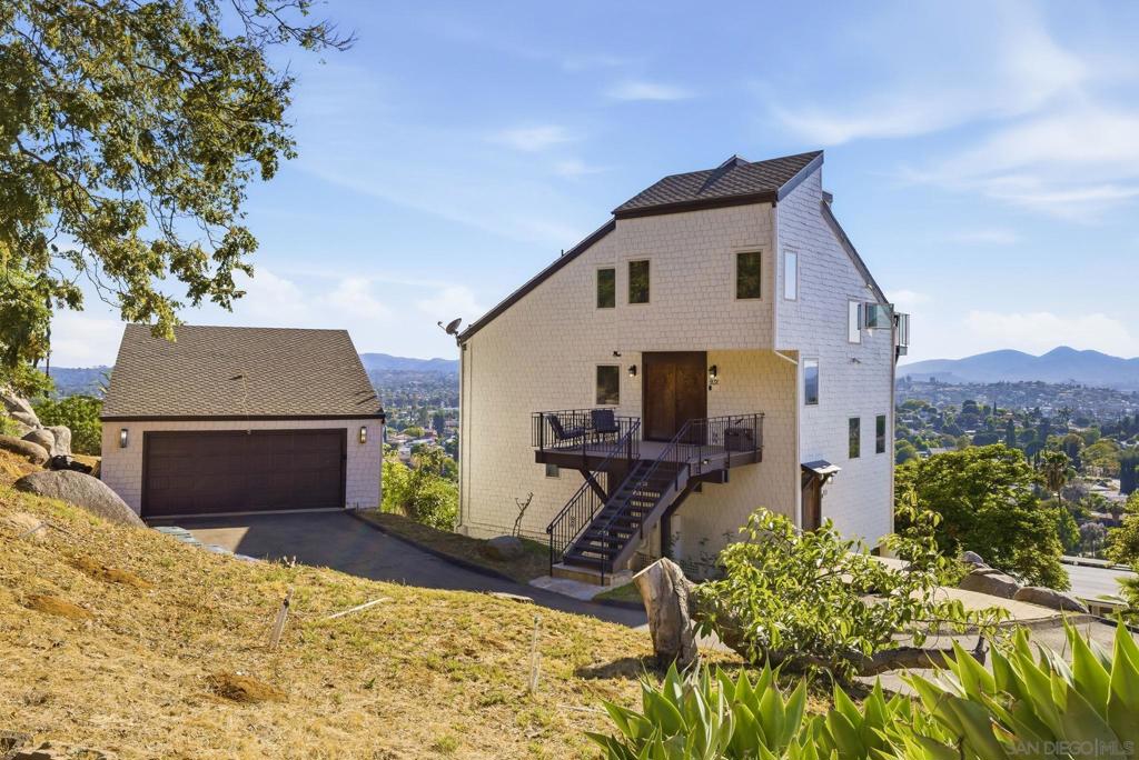 931 Sol Vista Glen