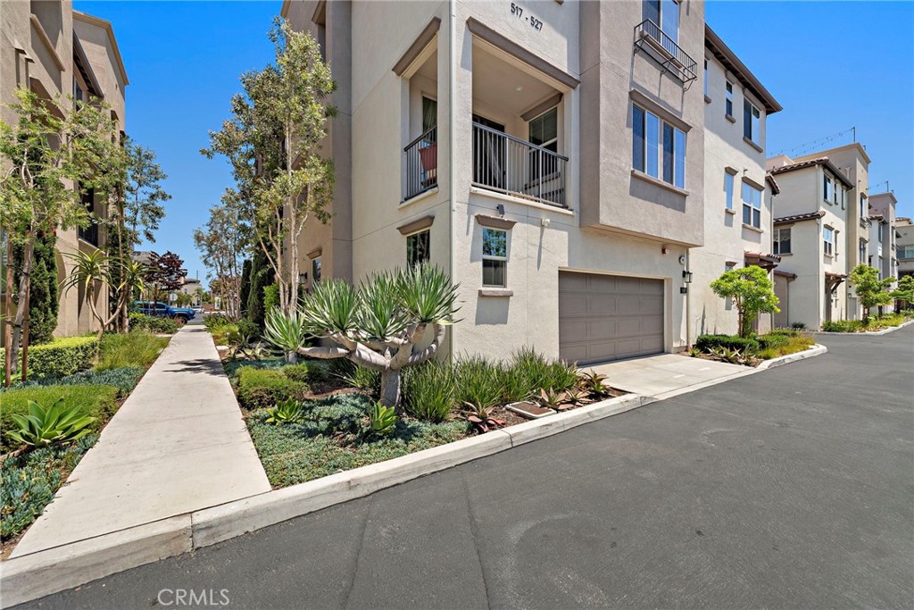 Canvas - Residential