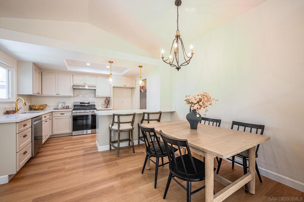 27969 Hillpointe