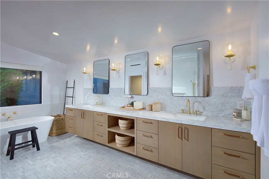 Cameo Shores (CSHO) - Residential