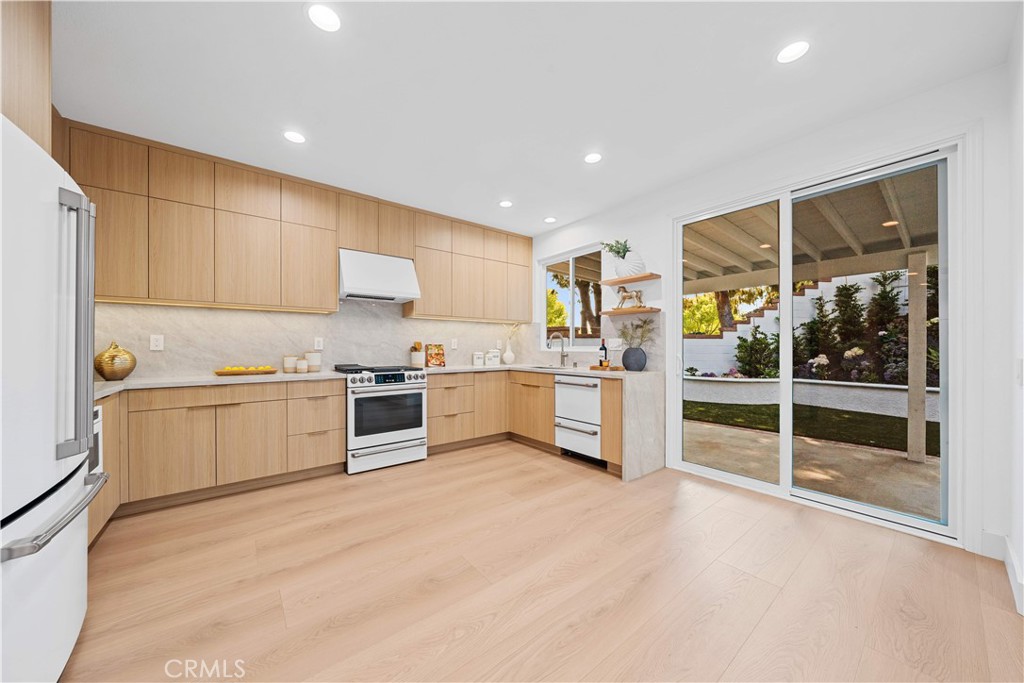 Glen Willows (GLNW) - Residential