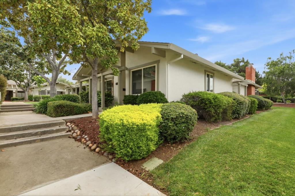 5554 Cribari Circle