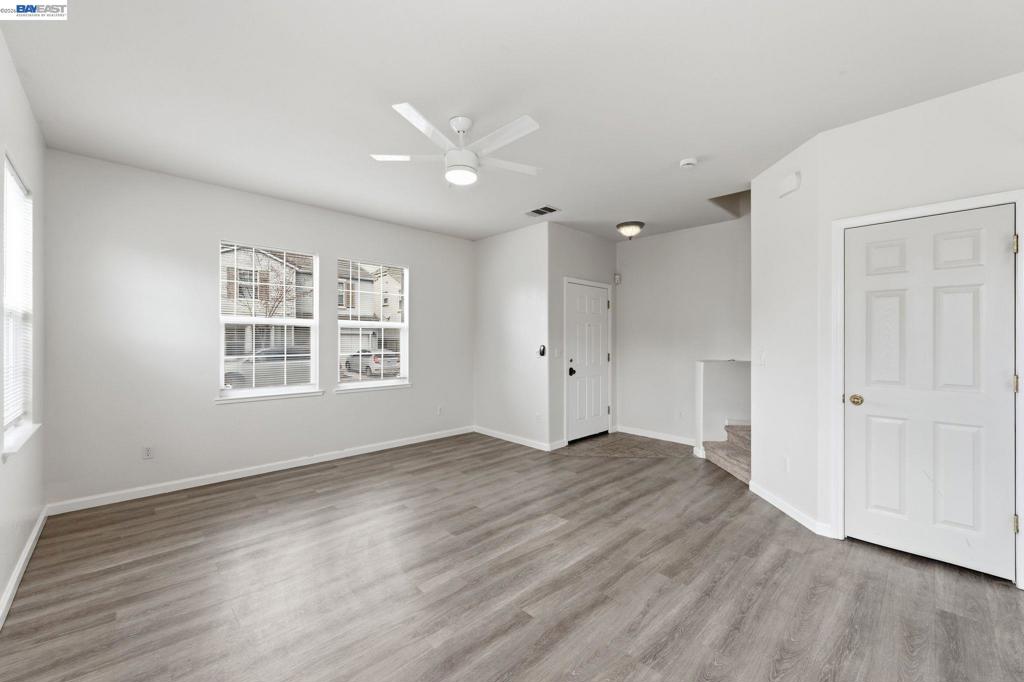 1405 1405 Cat Tail Dr