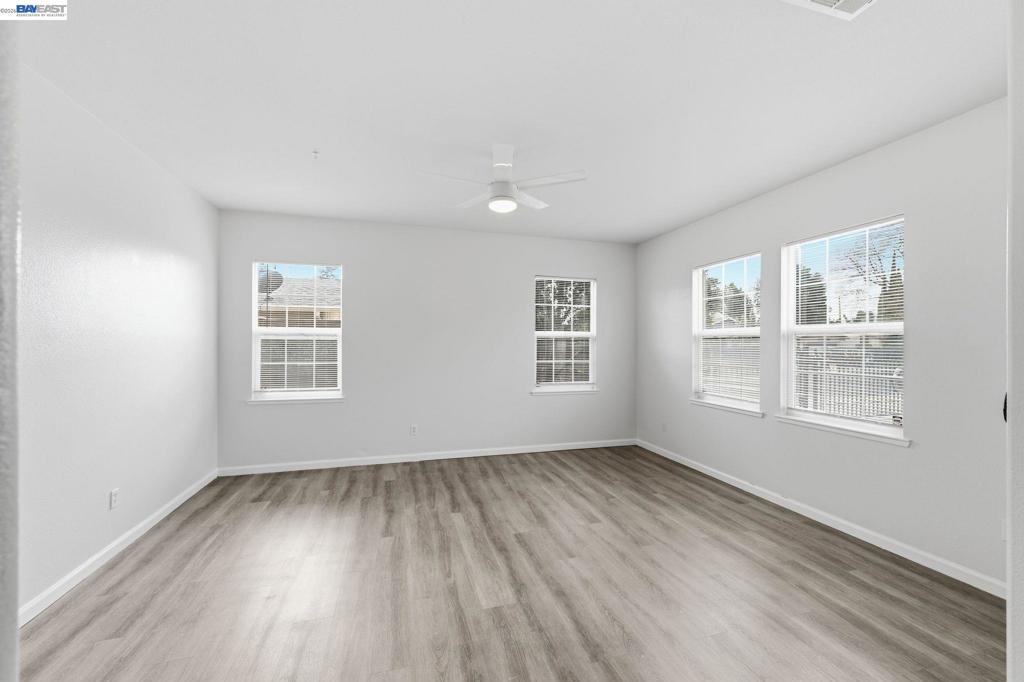 1405 1405 Cat Tail Dr