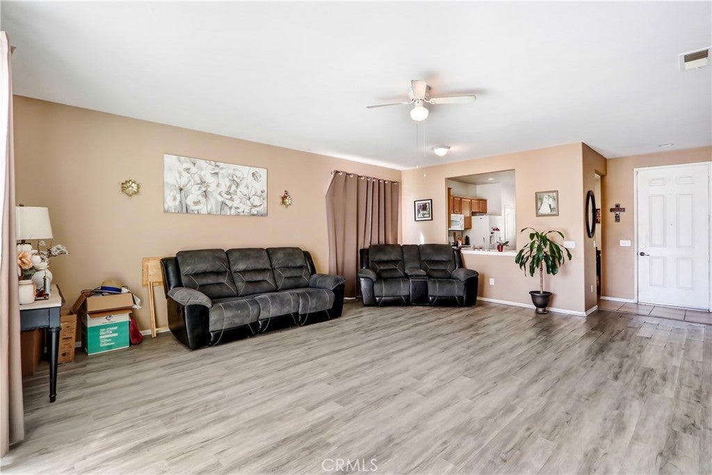 877 Peaceful Lane