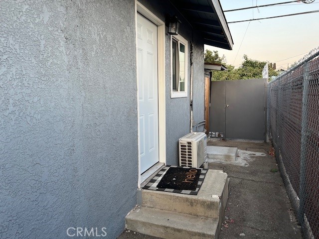 504 S Harbor Boulevard