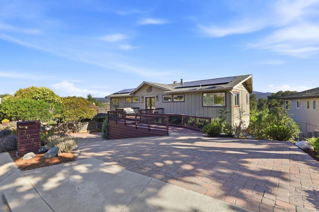 3035 Ribera Road