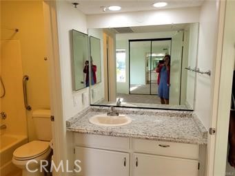 FORD FOUNTAINS - Residential Lease
