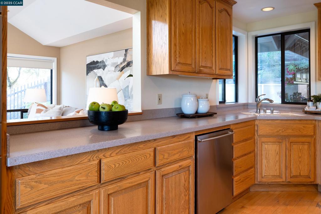 TICE VALLEY HILL - Residential