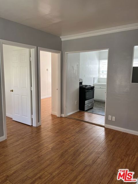 Photo of 6767 Yucca Street #2, Los Angeles, CA 90028 (MLS # 25583481) Photo of 6767 Yucca Street #2, Los Angeles, CA 90028 (MLS # 25583481)