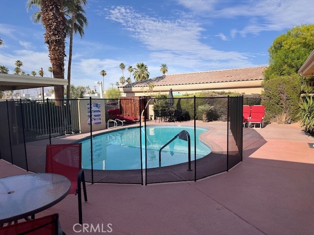 palm desert estates - Residential Lease
