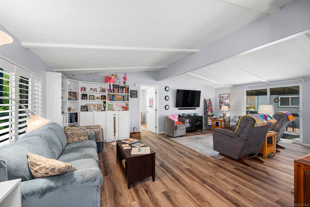 9255 N Magnolia Ave 232