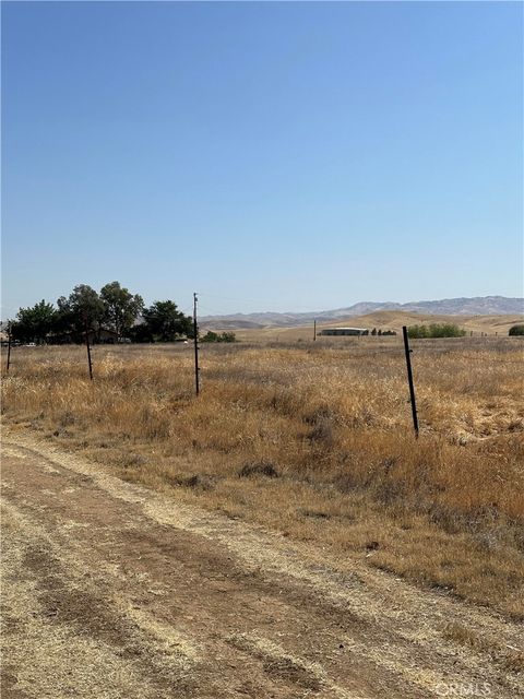 Photo of 0 Cosmo Street, Bakersfield, CA 93306 (MLS # SR25141088)
