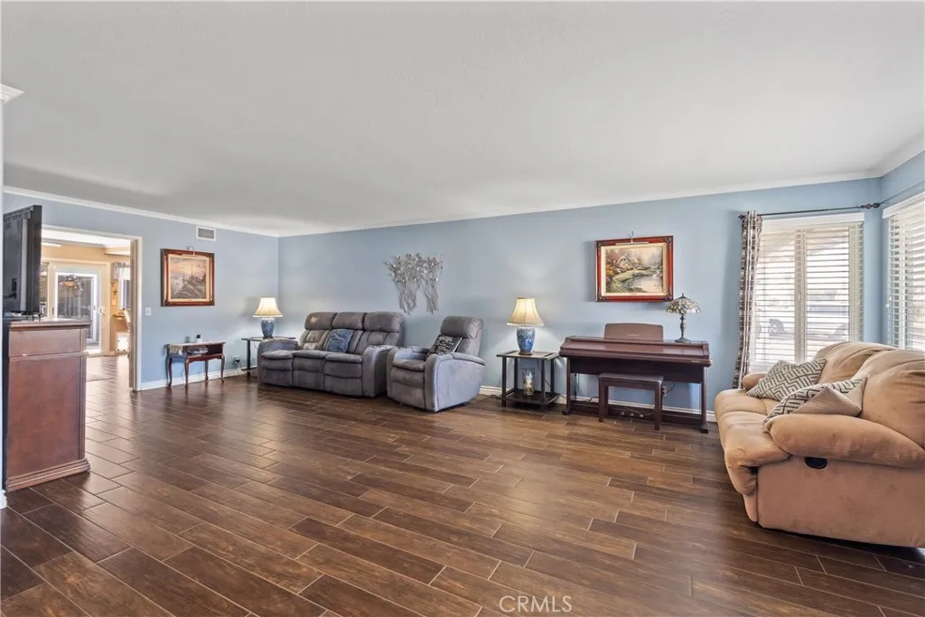 Westminster, California 92683, United States, 4 Bedrooms Bedrooms, ,3 BathroomsBathrooms,Residential,Active,224879