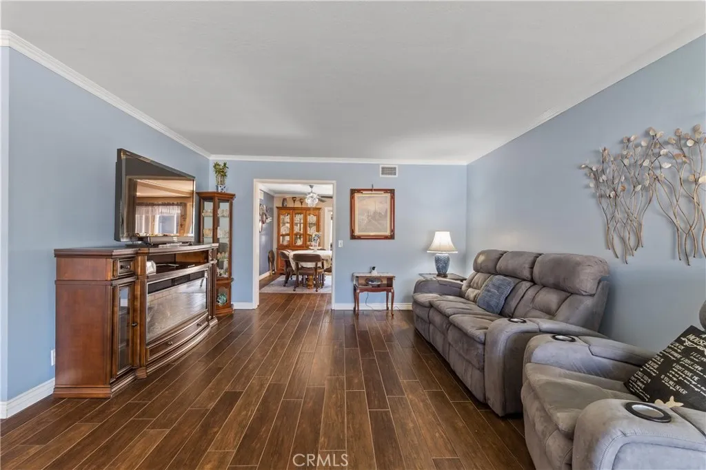 Westminster, California 92683, United States, 4 Bedrooms Bedrooms, ,3 BathroomsBathrooms,Residential,Active,224879