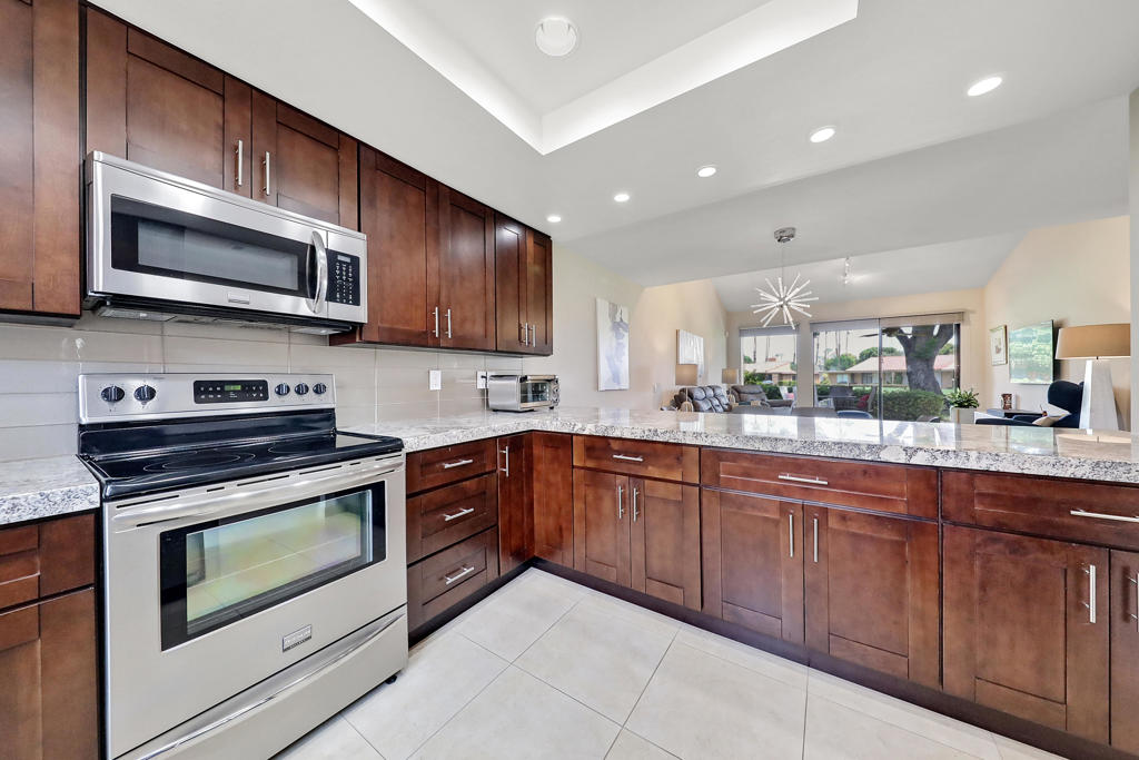 Sunrise C.C. - Residential