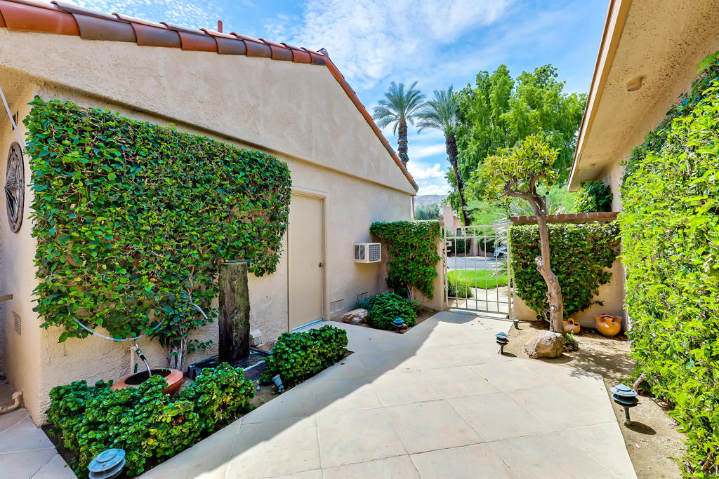 Sunrise C.C. - Residential