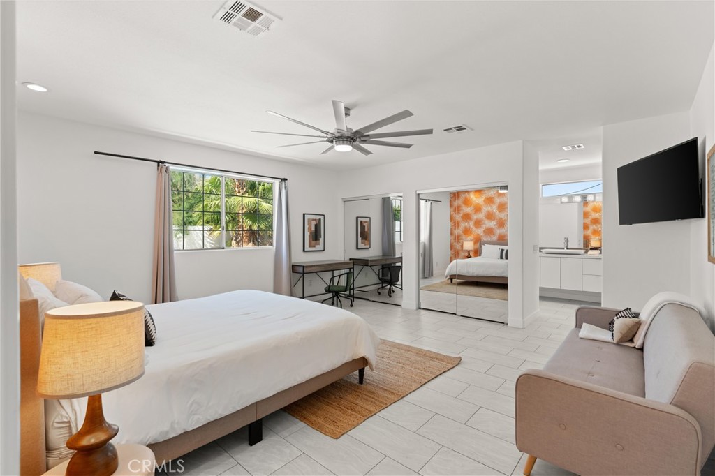 La Quinta Cove* - Residential