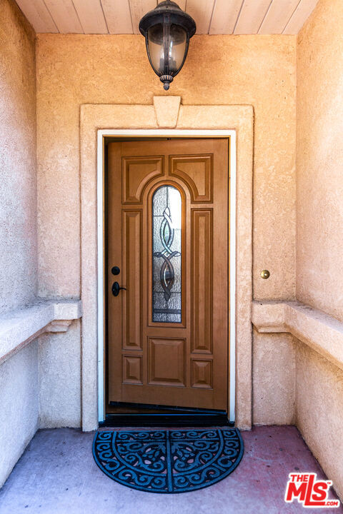 674 Shaw Street