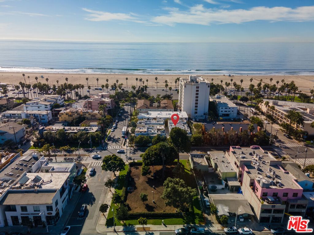 Photo of 125 Pacific Street #8, Santa Monica, CA 90405 (MLS # 26652031)