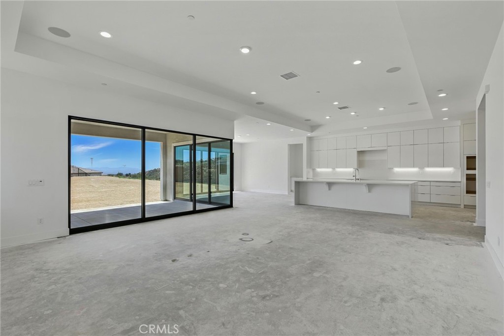 11919 Red Hawk Lane