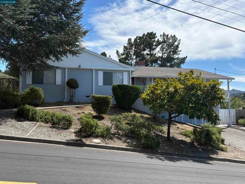 Photo of 78 Muth Dr DR, Orinda, CA 94563 (MLS # 41147529)