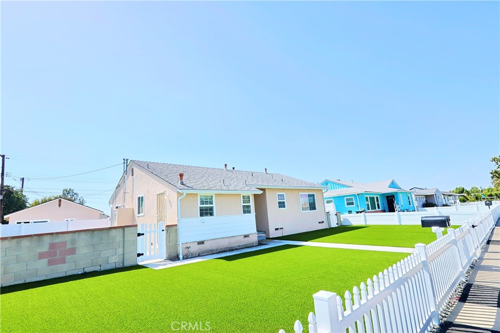 1113 S Pine