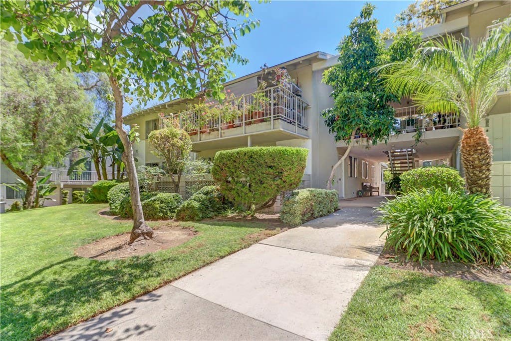 Photo of 481 Calle Cadiz #C, Laguna Woods, CA 92637 (MLS # OC26179226)