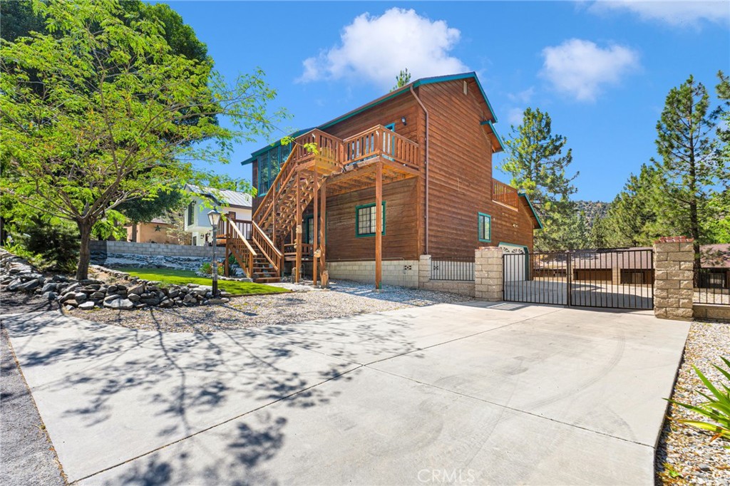 1880 Blackbird Rd.