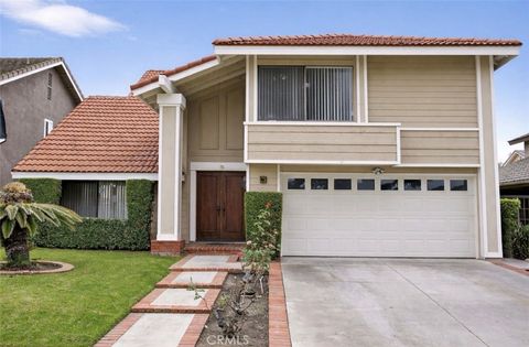 Photo of 46 Christamon W, Irvine, CA 92620 (MLS # PW26058755)