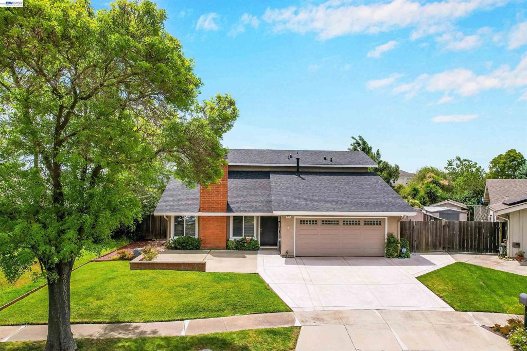 8135 Merion Dr