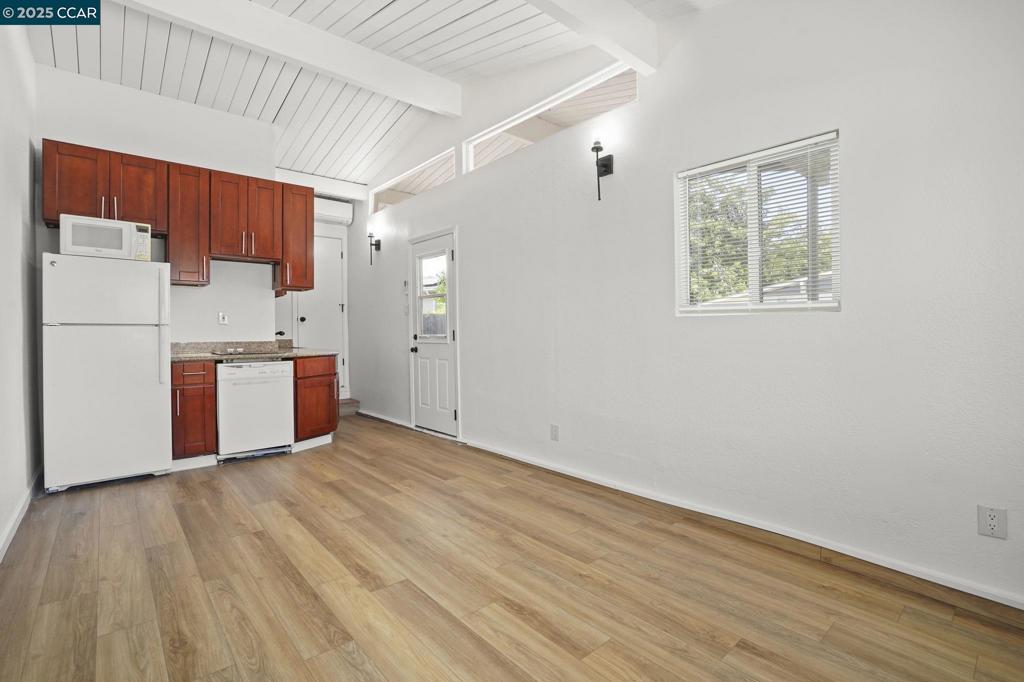 GLENBROOK HGHTS - Residential