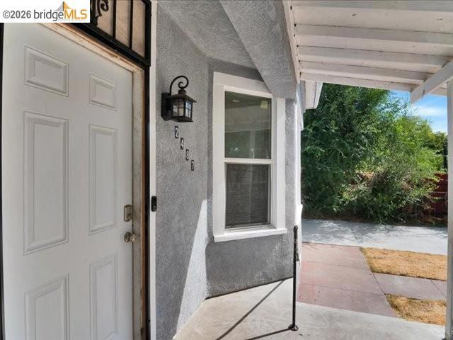 2487 E Sonora St