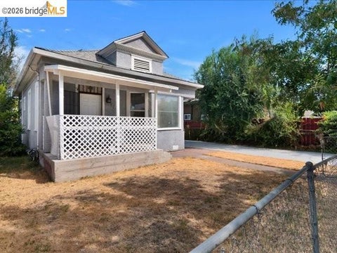 Photo of 2487 E Sonora St ST, Stockton, CA 95205 (MLS # 41141042)