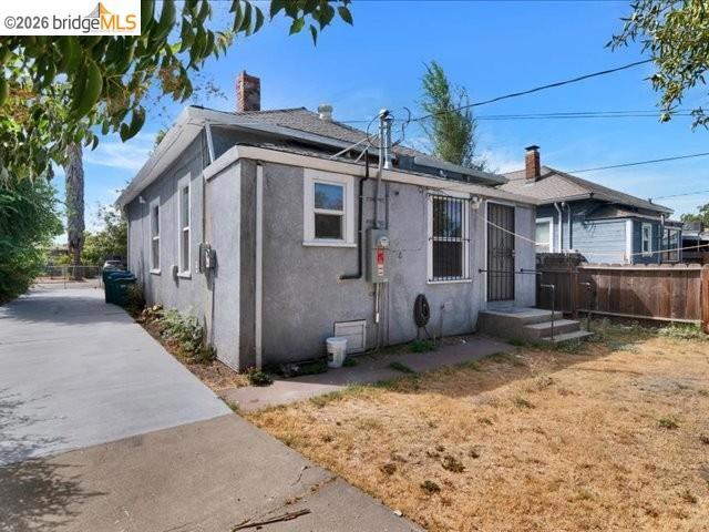 2487 E Sonora St