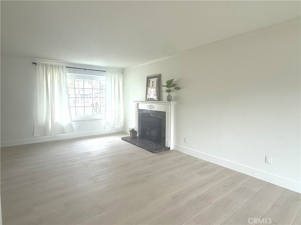 6902 Cumberland