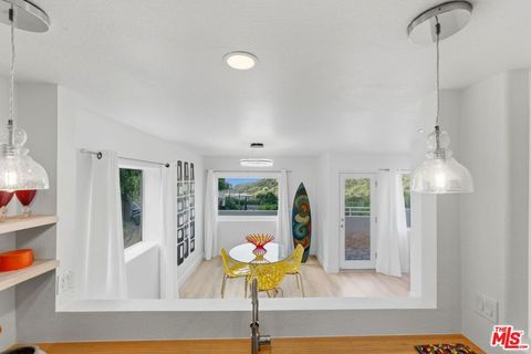 Photo of 2850 Searidge Street, Malibu, CA 90265 (MLS # 26691879)