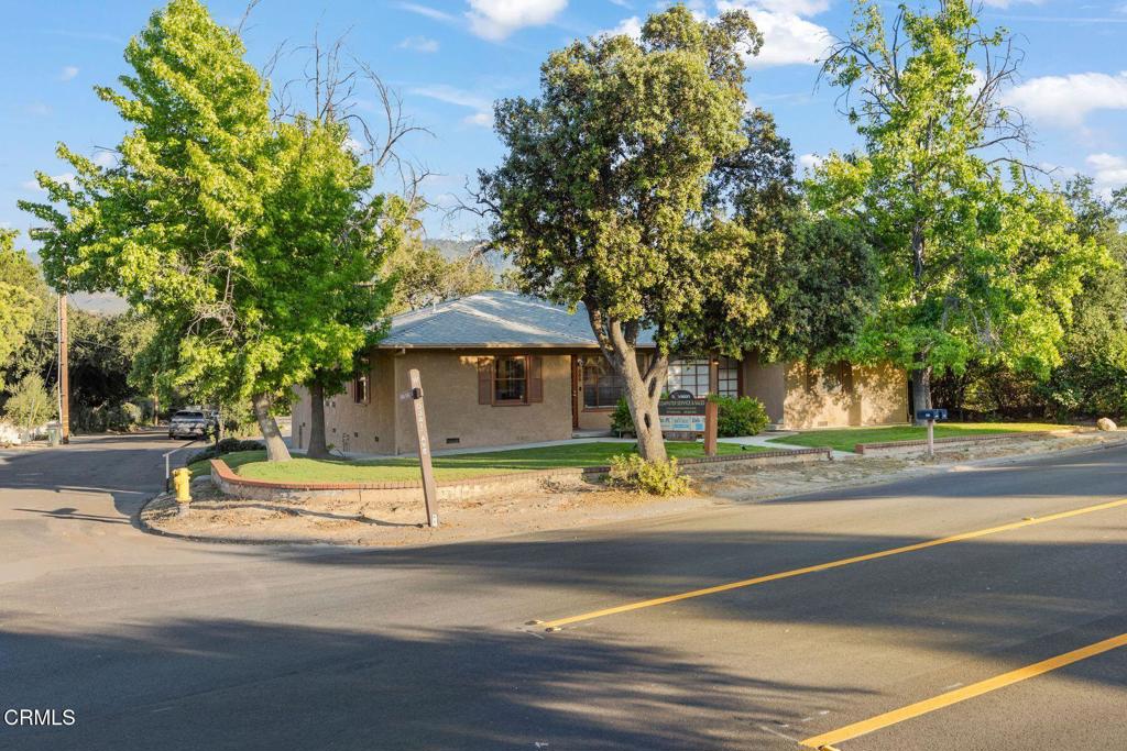 305 W Ojai Avenue