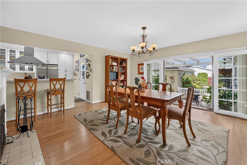 1426 N Buena Vista