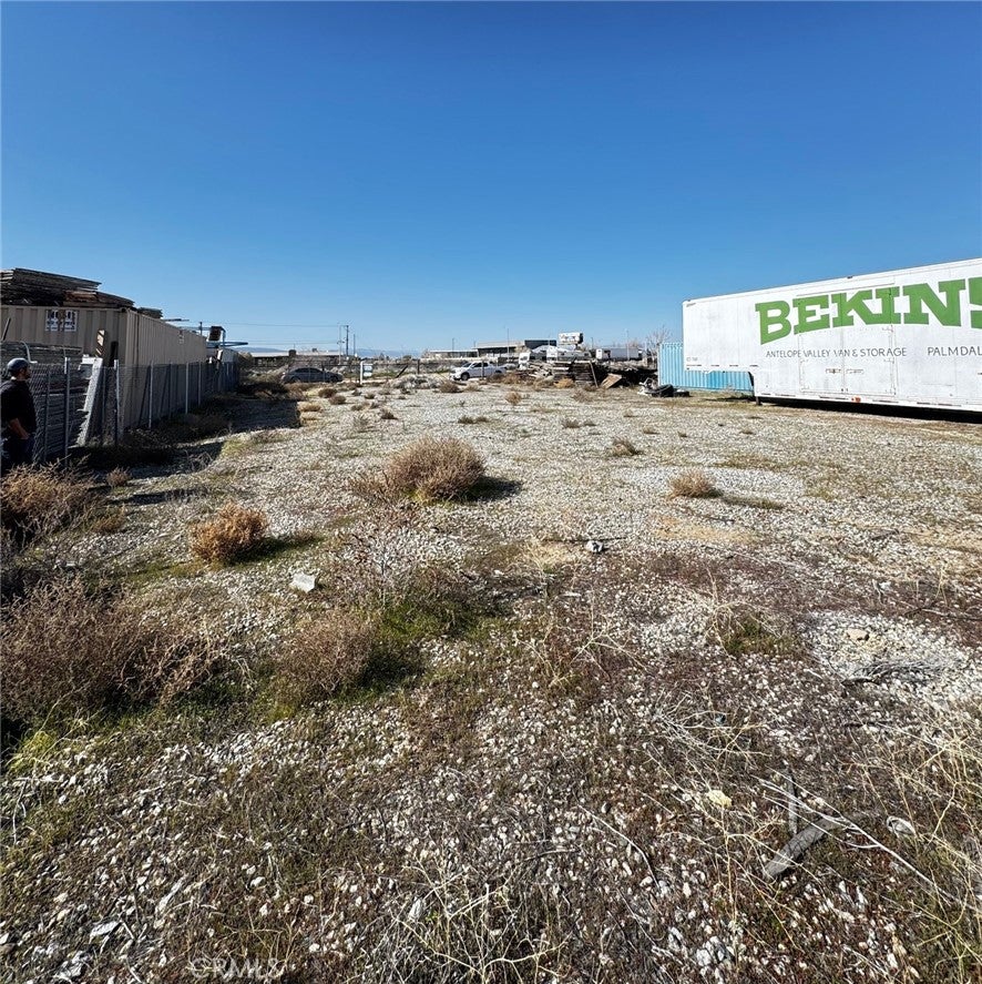 0 VIC VALLEYLINE RD AVE L6