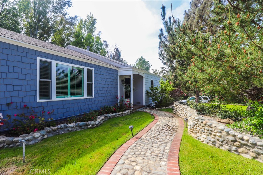 2438 Santa Anita Avenue