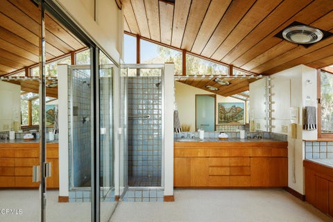 Tiny photo for 3674 W Pacific Coast Highway, Ventura, CA 93001 (MLS # V1-39374)